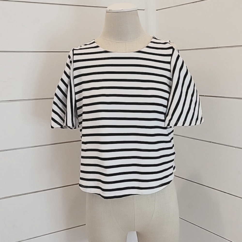 Lauren by Ralph Lauren petite medium flowy crop top with peekaboo shoulders